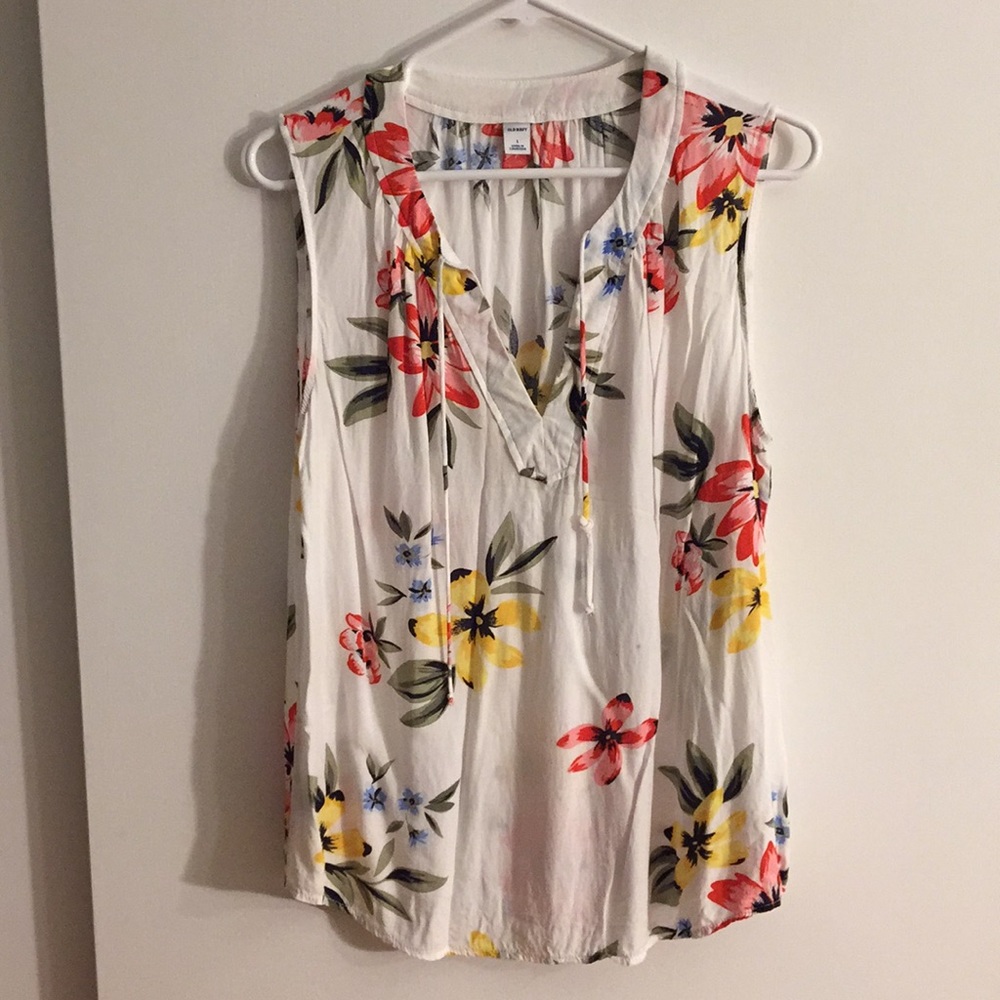 Woman’s Floral Blouse